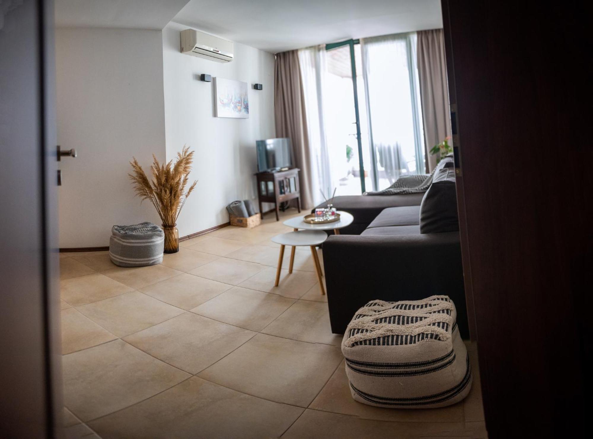 Port Balchik Apartment Exteriör bild